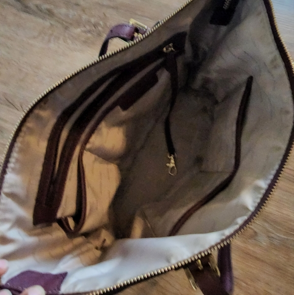 MICHAEL MICHAEL KORS Large Saffiano Leather Top-Zip Tote Bag - Picture 2 of 3